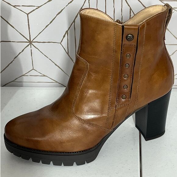 NeroGiardini Brown Leather Studded Side Zip Block Heel Boots Size 39 or 9 $295 - Picture 1 of 9